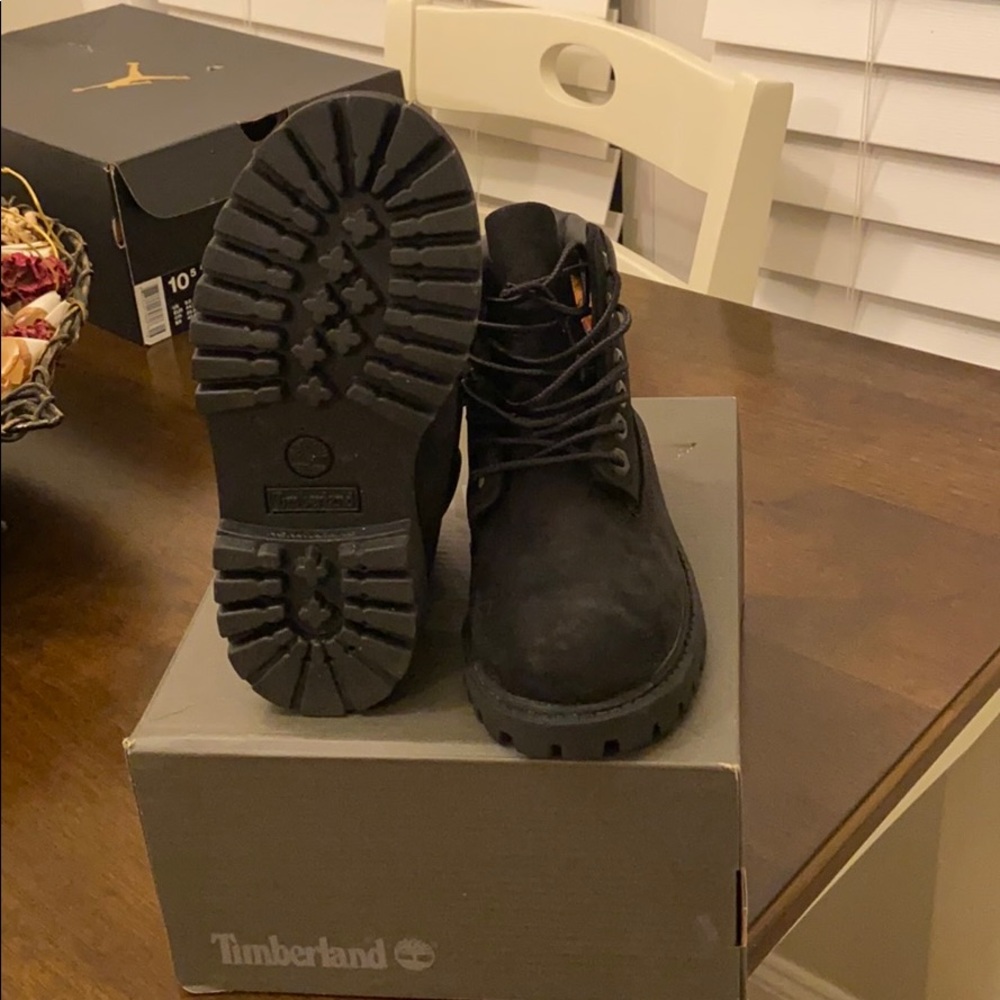 Kids Timberlands - Picture 5 of 5